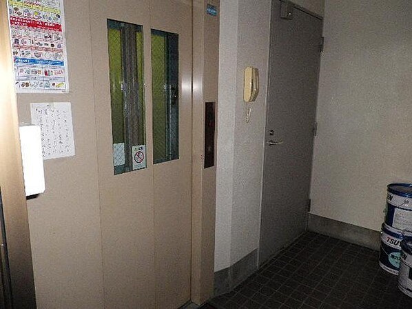 大塚駅 徒歩3分 3階の物件内観写真